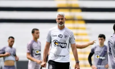 Rodrigo Santana, técnico da Ponte Preta (Foto: reprodução/ Instagram)