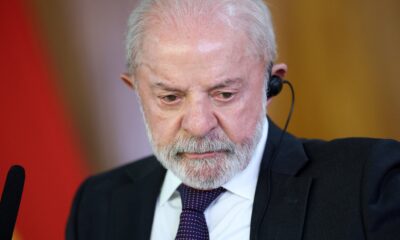 integrantes do governo ouvidos pelo jornal Folha de S.Paulo . Lula vem buscando