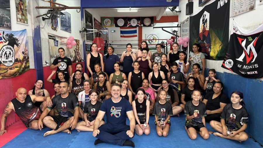 Assessoria de imprensa Divulgação Foi lançado neste sábado (28) o projeto “Mulheres de Ferro”, no Centro de Treinamento