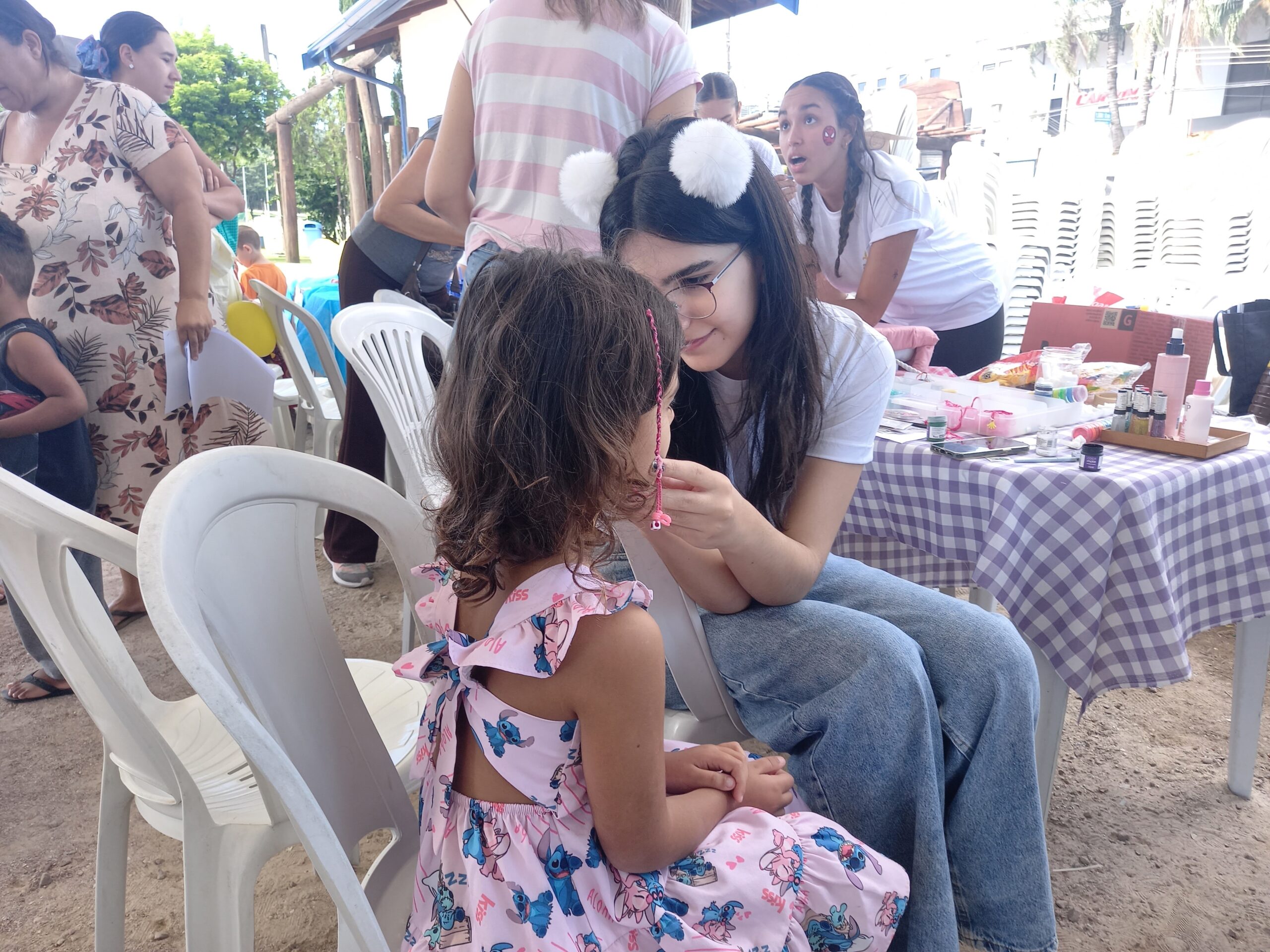 tunidade para garantir a imunização. Mas não foram só os serviços de saúde o foc