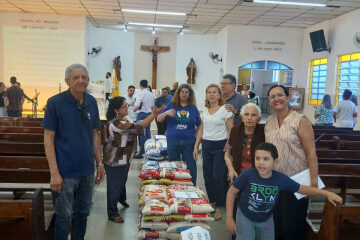 Divulgação Centenas de pessoas participaram, no último dia 12, da 26ª Caminhada da Penha, realizada em Votorantim. O eve
